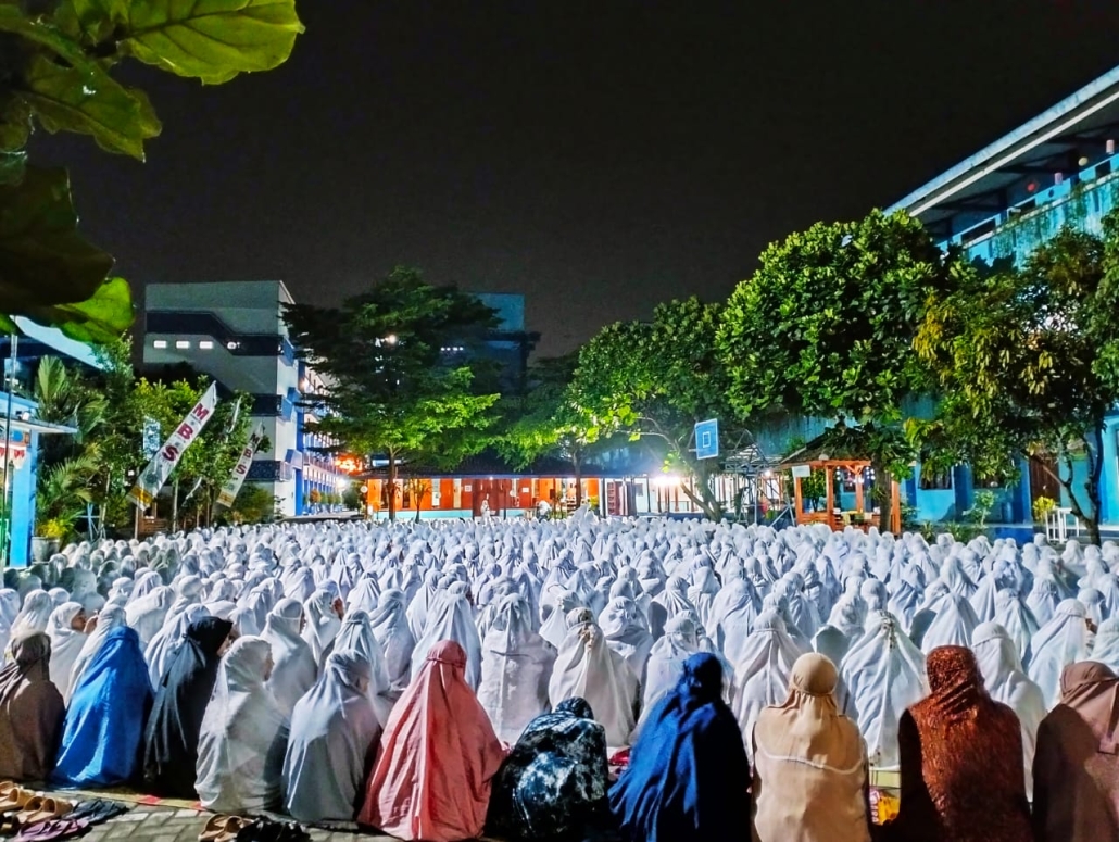 Yuk Intip Suasana Sholat Tarawih Santriwati MBS MBS Yogyakarta