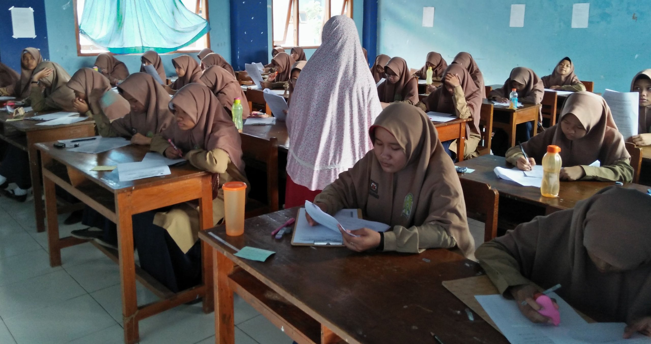 Read more about the article Penilaian Tengah Semester (PTS) GANJIL 2017