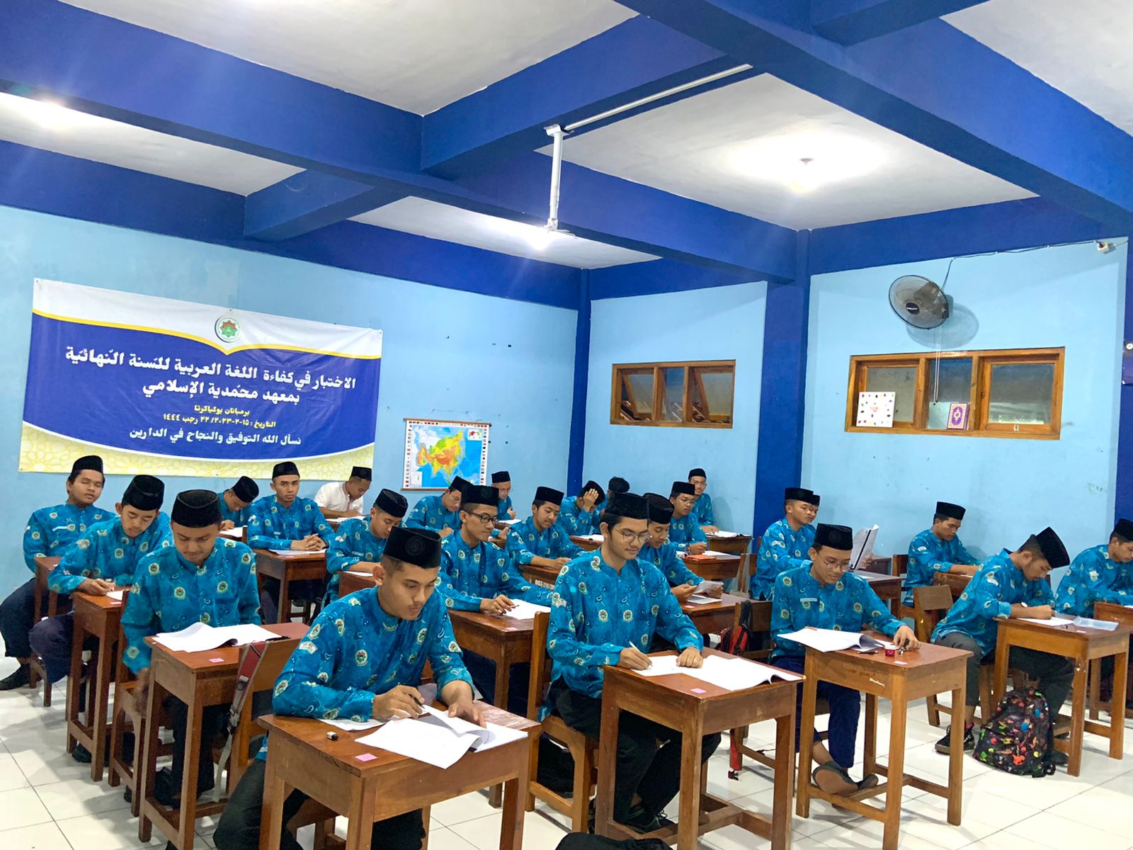 Read more about the article PERSIAPAN STUDI KE TIMUR TENGAH, 60 SANTRI KELAS TIMUR TENGAH IKUTI TES TOAFL
