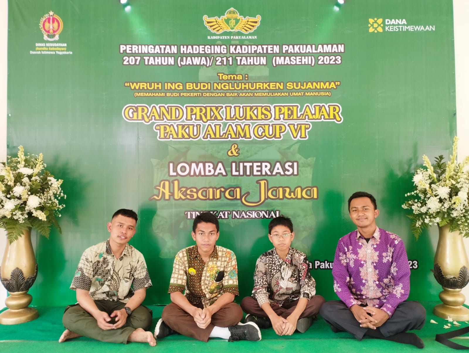 Read more about the article Kembali Menoreh Prestasi, 4 Trophy Berhasil Dipersembahkan Santri MBS Dalam Kompetisi Literasi Aksara Jawa Tingkat Nasional 2023