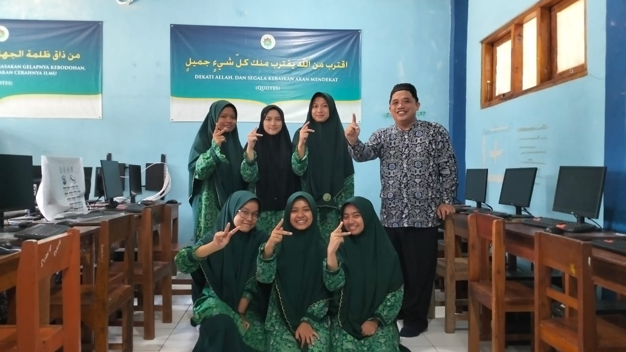 Read more about the article Santri MBS  Lolos ke Babak Intermediate dalam Lomba Ki Hajar STEM