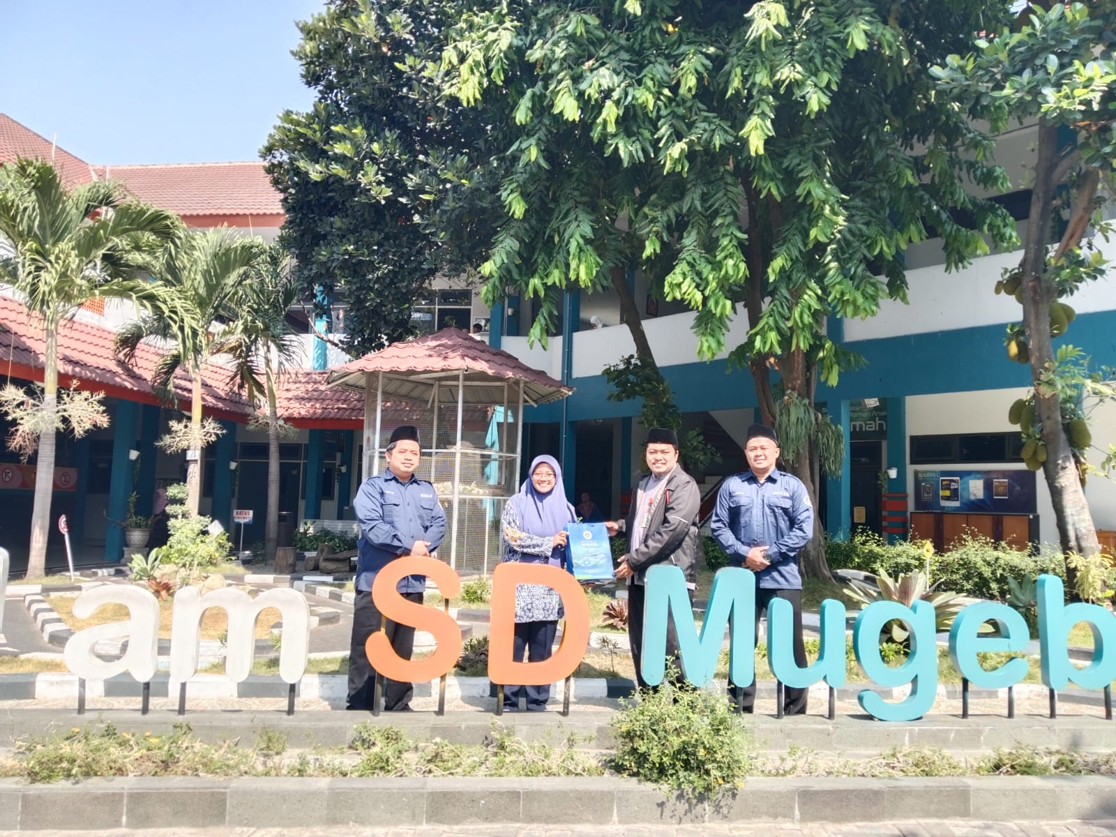 Read more about the article MBS  Sambangi Jawa Timur Raya