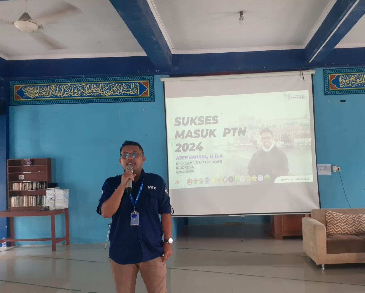 Read more about the article Lembaga Studi Lanjut Bareng Smart Educafe Gelar Seminar Motivasi