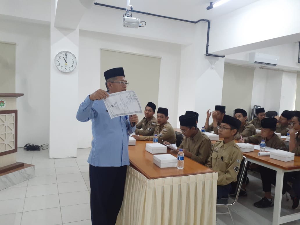 Read more about the article Disdukcapil Gelar Sosialisasi Pencatatan dan Administrasi Kependudukan