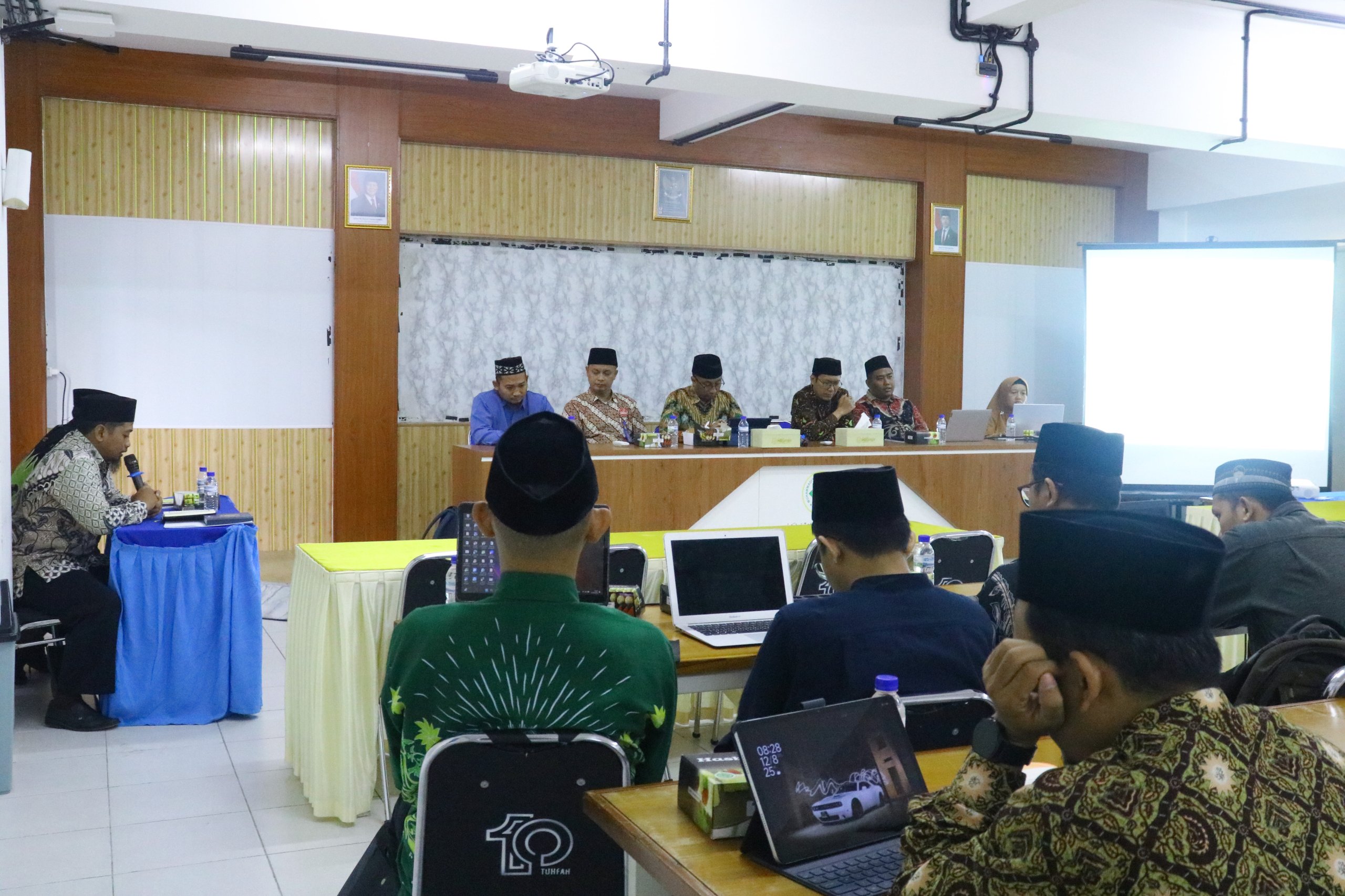 Read more about the article Penguatan Kompetensi Guru Melalui Workshop Diseminasi Pembelajaran Mendalam