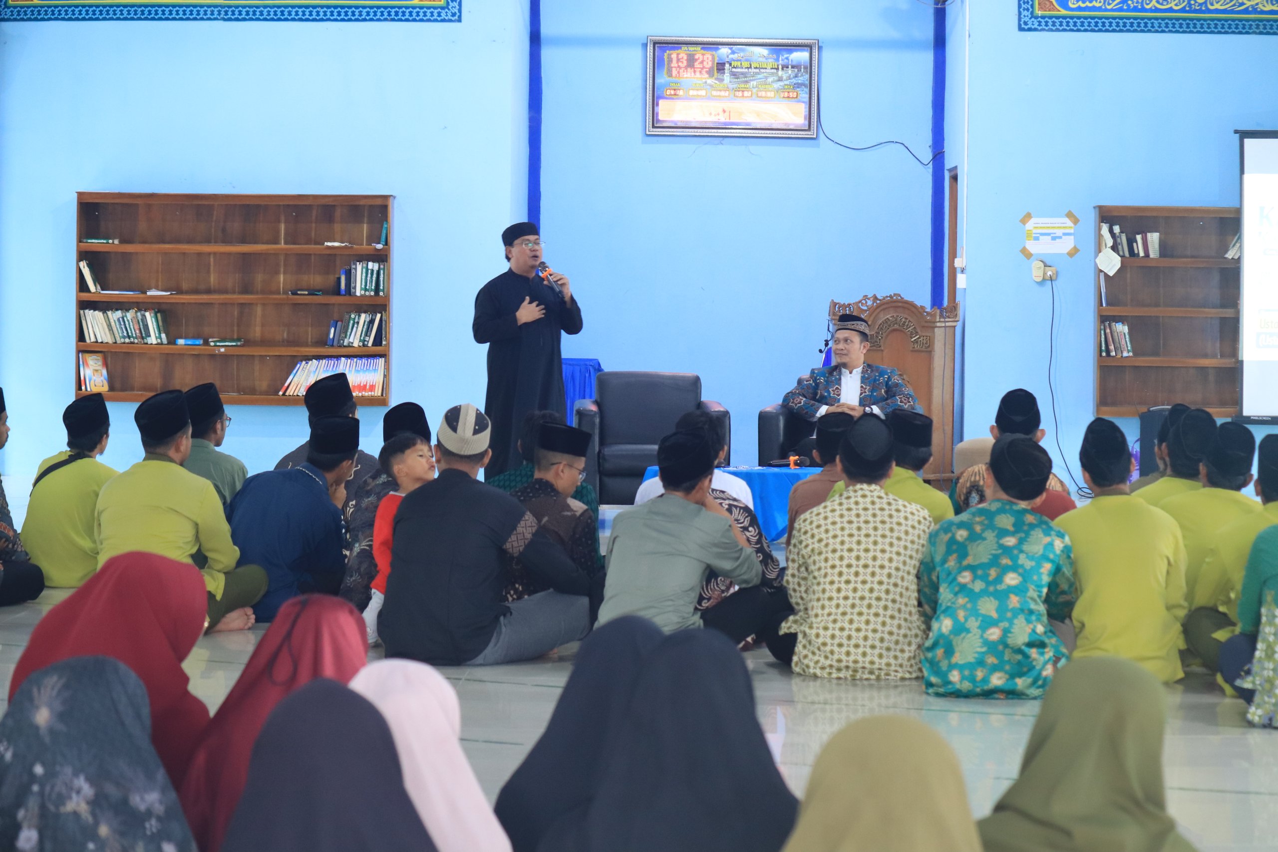 Read more about the article Kajian Ustaz Cinta: Jangan Berkhianat dalam Keluarga!