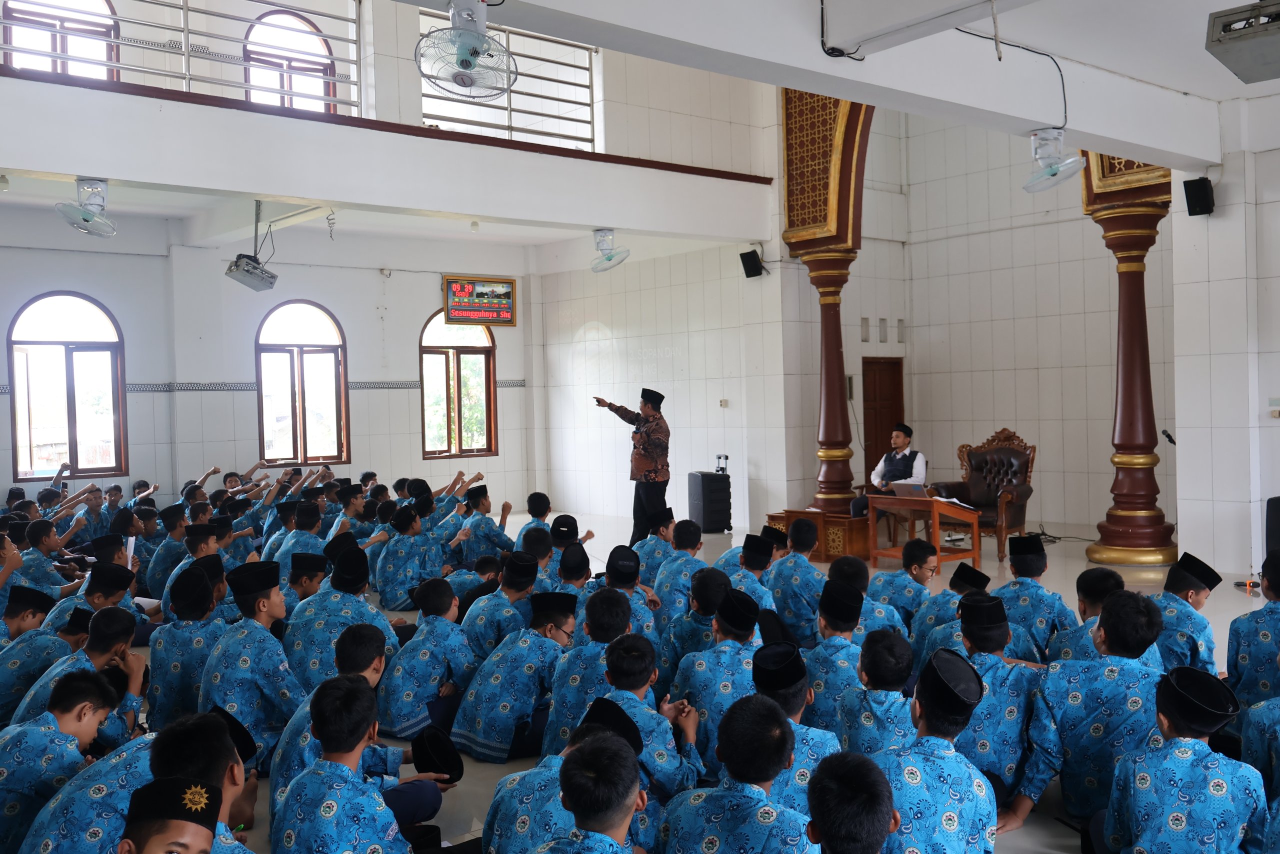 Read more about the article Motivasi Santri Kelas IX: Generasi Islam Sukses 5.0