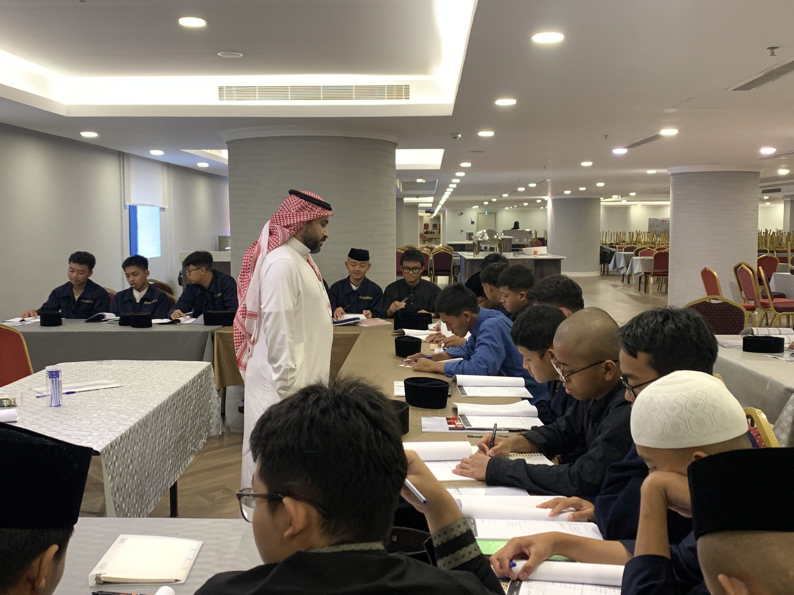 Read more about the article KBM Perdana International Arabic Camp 2026 di Makkah Resmi Dimulai!