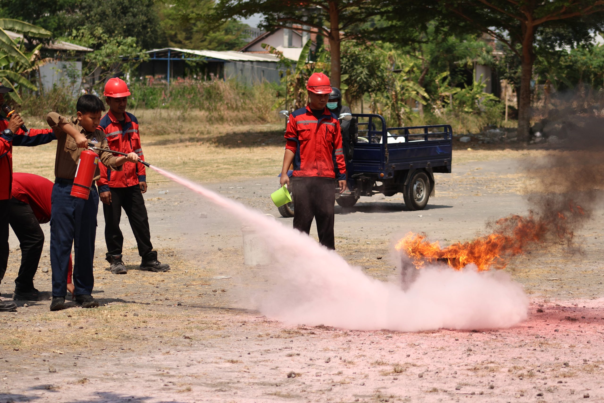 Read more about the article Tanggap Bencana, PPM MBS Yogyakarta Gelar Pelatihan Penggunaan APAR
